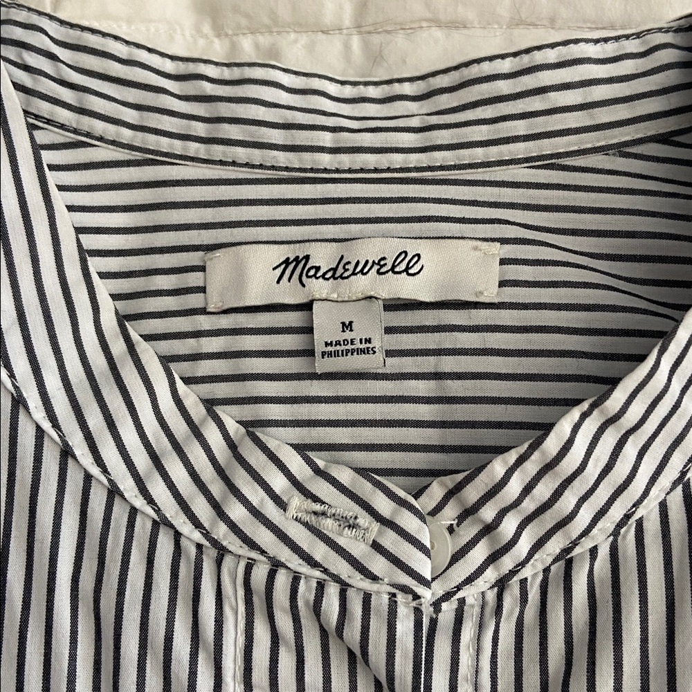 Madewell charcoal and White Striped Shirt with peplum - Picture 2 of 6